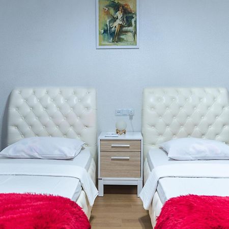 Panorama Family Hotel Телави Экстерьер фото