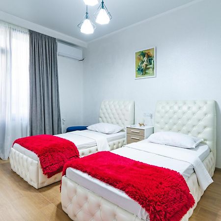 Panorama Family Hotel Телави Экстерьер фото