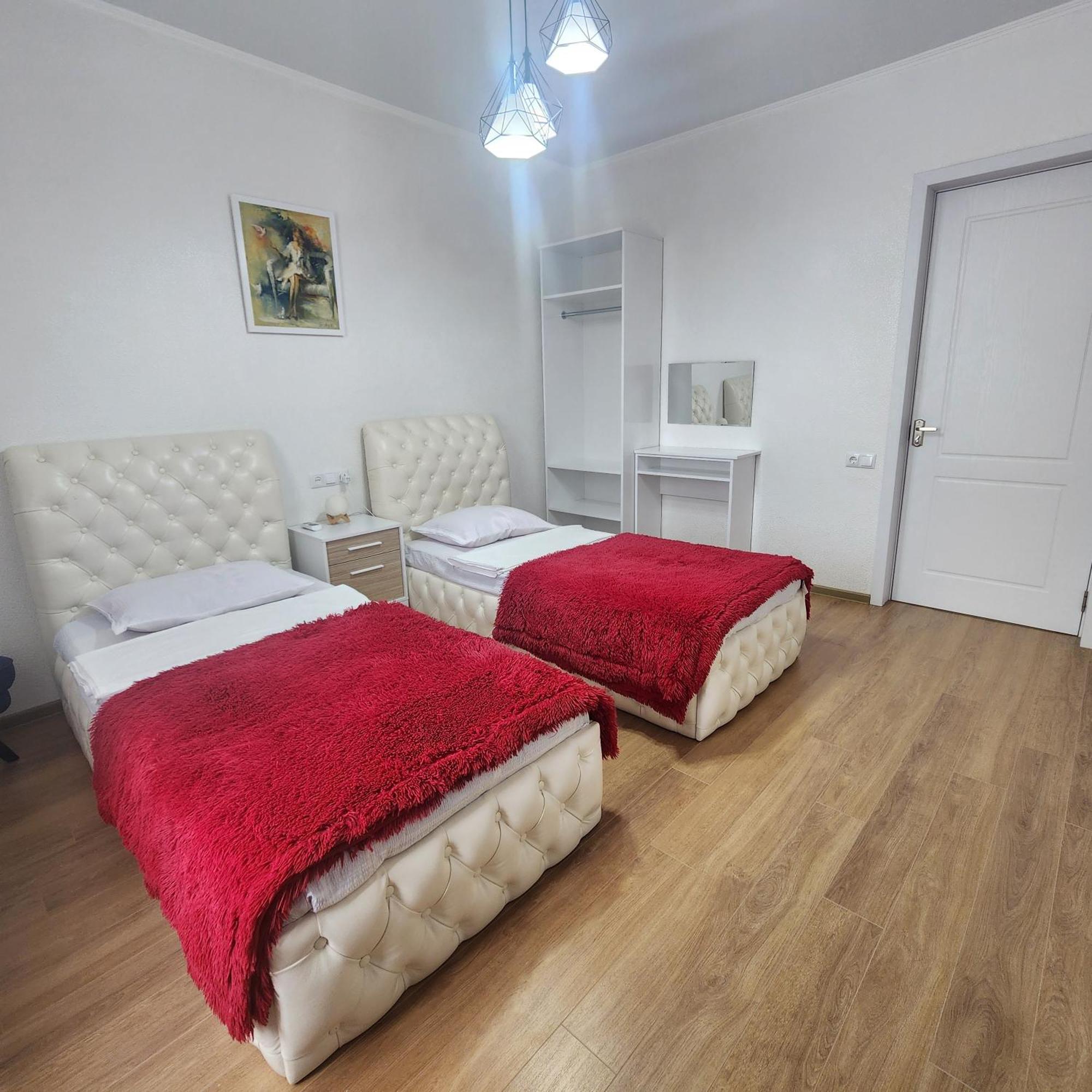 Panorama Family Hotel Телави Экстерьер фото