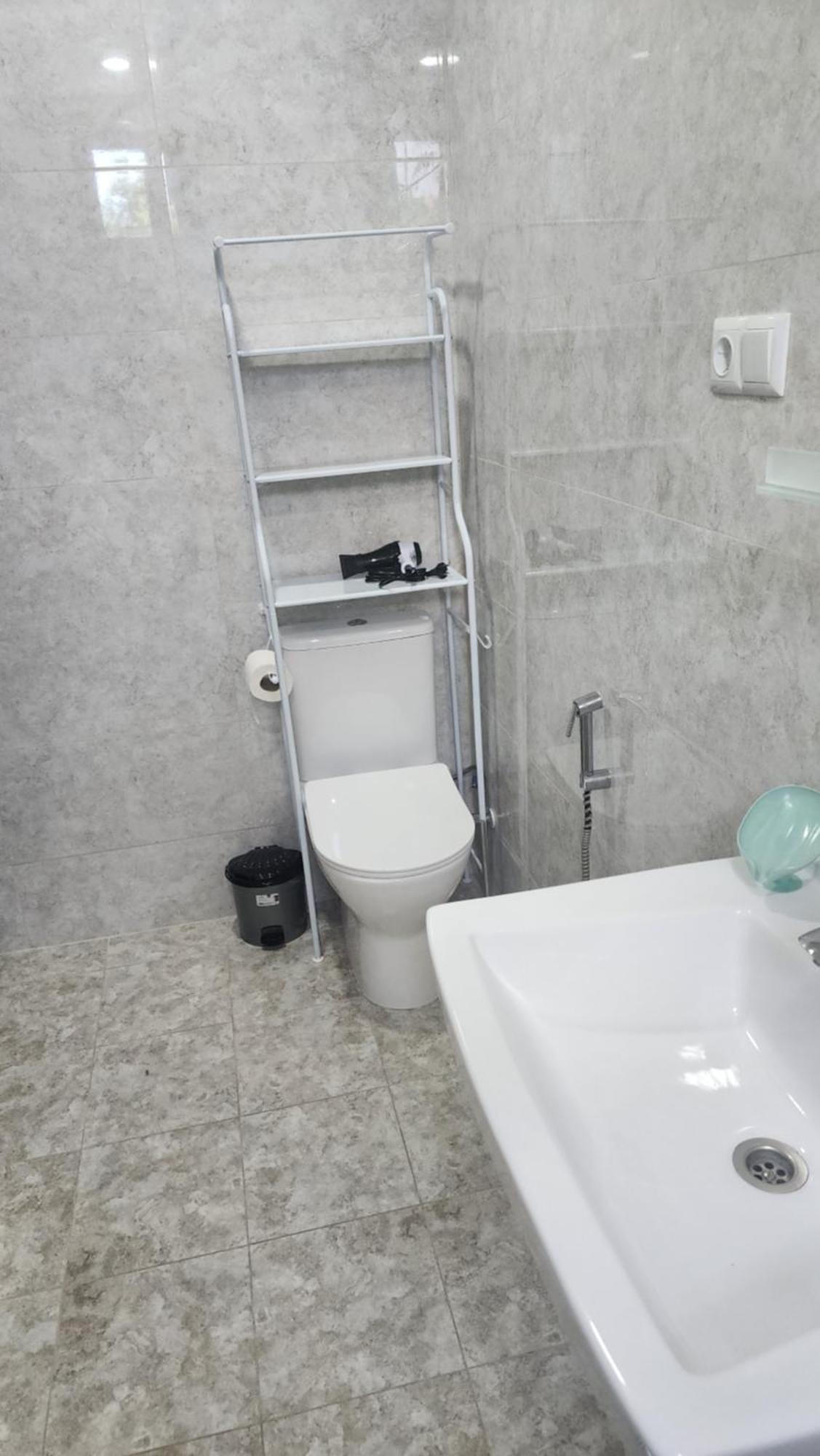 Panorama Family Hotel Телави Экстерьер фото