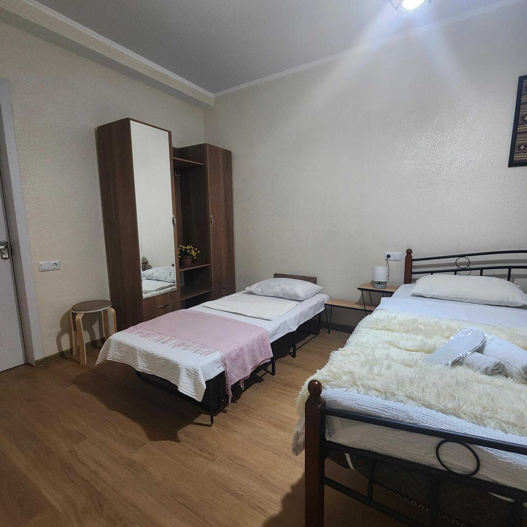 Panorama Family Hotel Телави Экстерьер фото